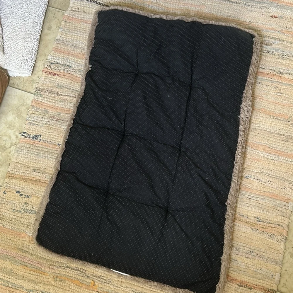 Crate pad for dog kennel taupe swirl 34 x 22 inch